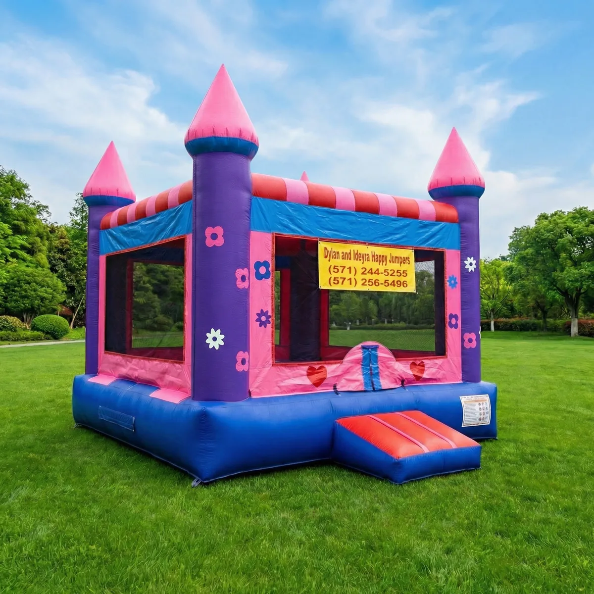 Flower Castle Bounce House 15x15