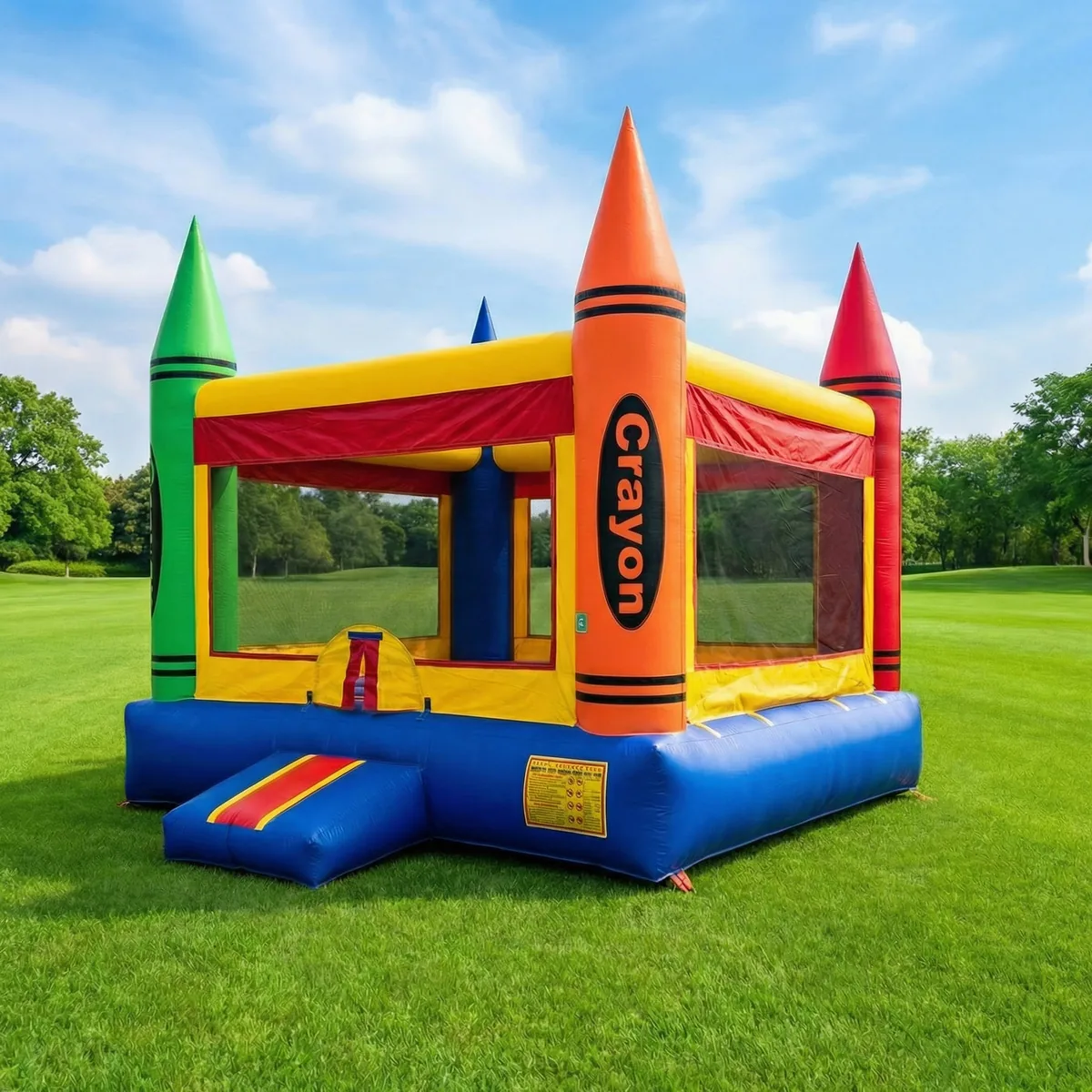 Crayon Bounce House 15x15